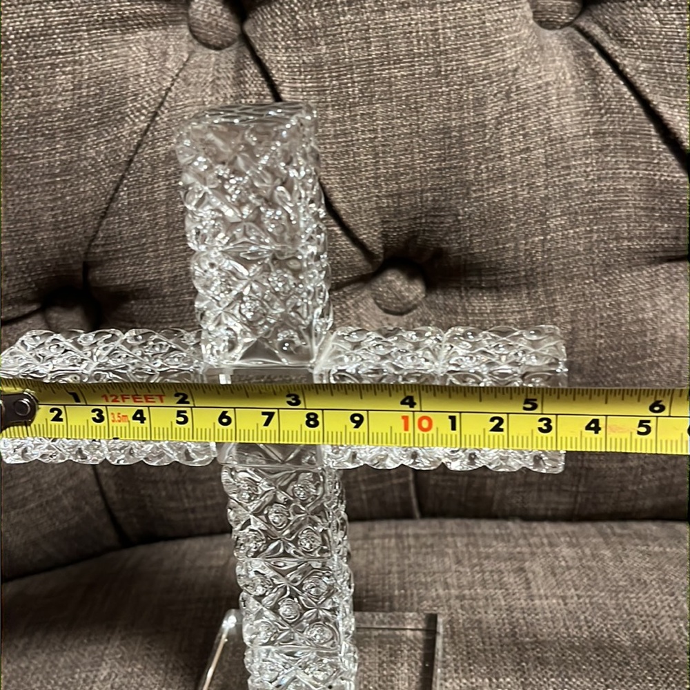 Oleg Cassini Crystal Cut Glass Cross "Bless This House" - Picture 3 of 7